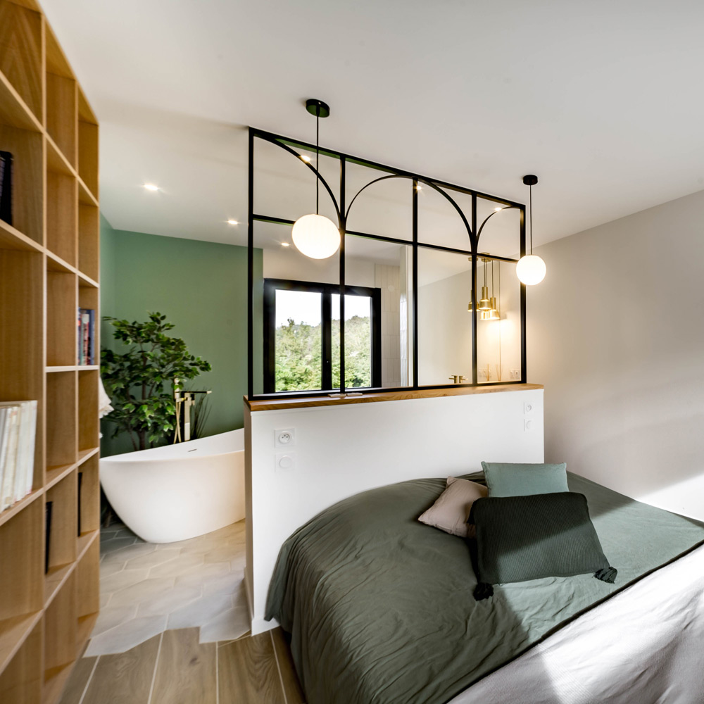 Skéa Designer. Architecte d'intérieur et décorateur. Réalisation. Création d'une suite parentale de charme 17 m².